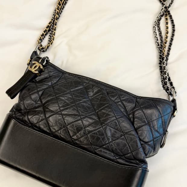 CHANEL 샤넬 가브리엘 미디움 호보백 블랙 