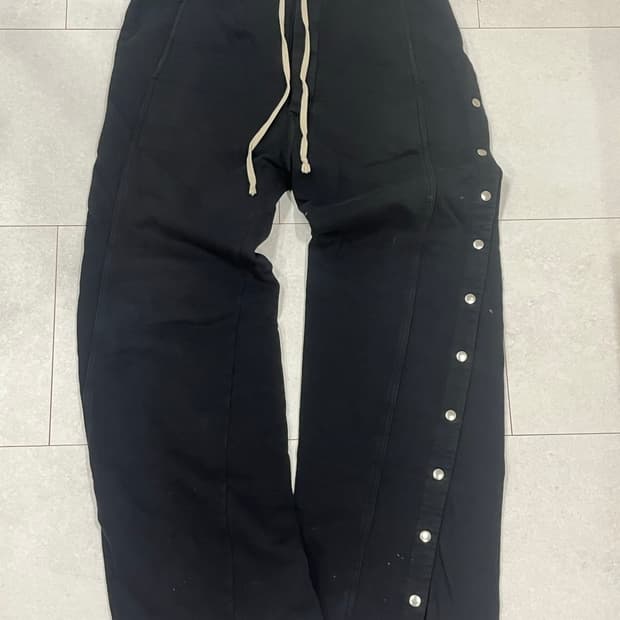 릭오웬스 사이드버튼 팬츠