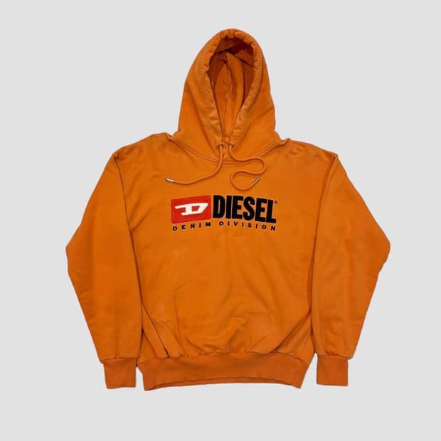 Diesel logo hood 