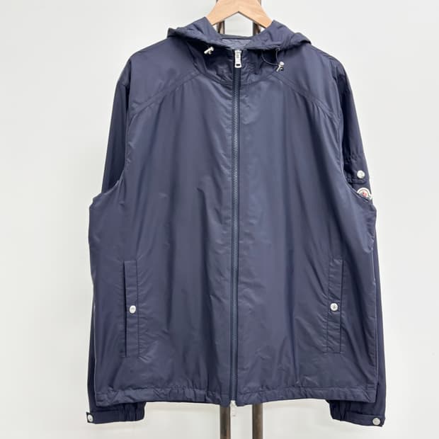 [5]몽클레어 와펜패치 후드 바람막이