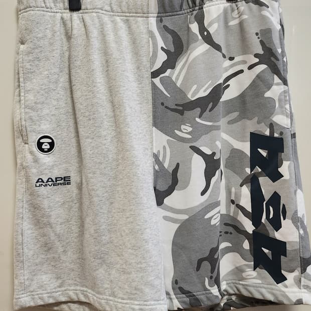 에이프 Aape 반바지
XL