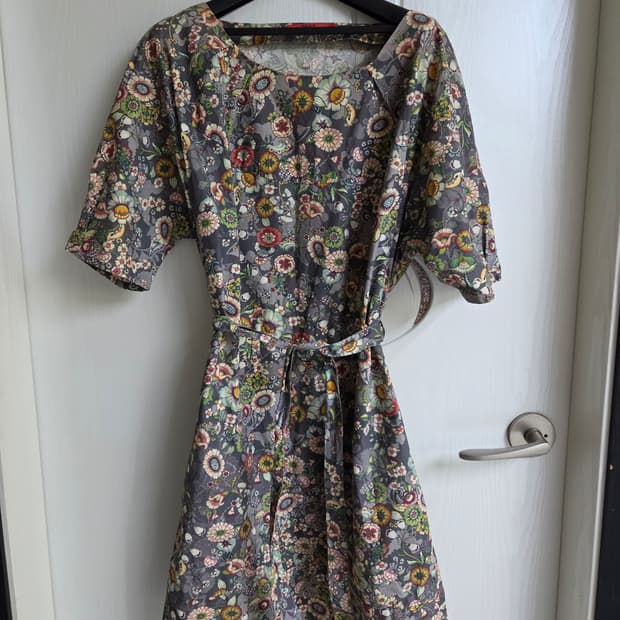 오일릴리 플로럴 원피스 반팔