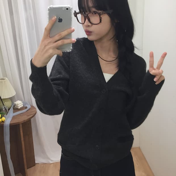 여성 유니클로 V넥 가디건 100