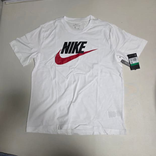 나이키 반팔 티셔츠 화이트/레드 로고