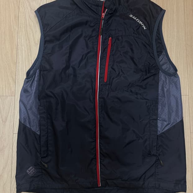 살로몬 올드스쿨 바람막이 조끼100