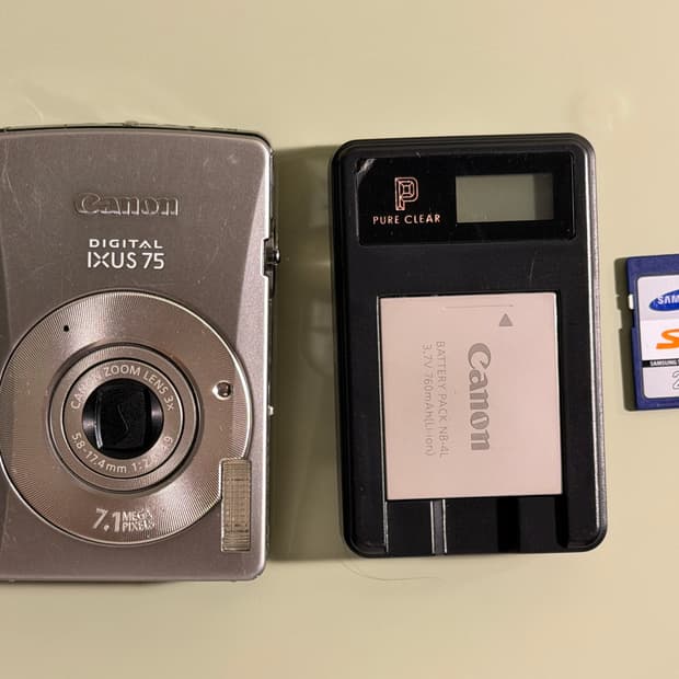 캐논 IXUS 75 디지털 카메라