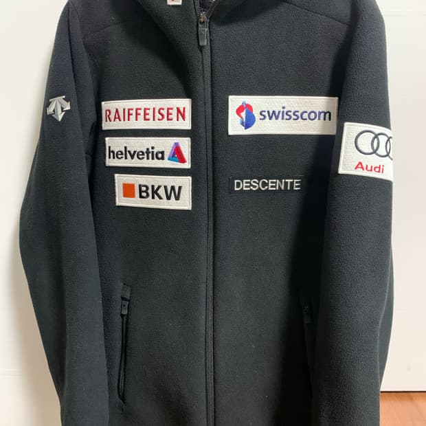 데상트 레플리카 후리스 95