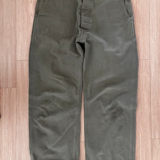 니들워크 브라운 팬츠