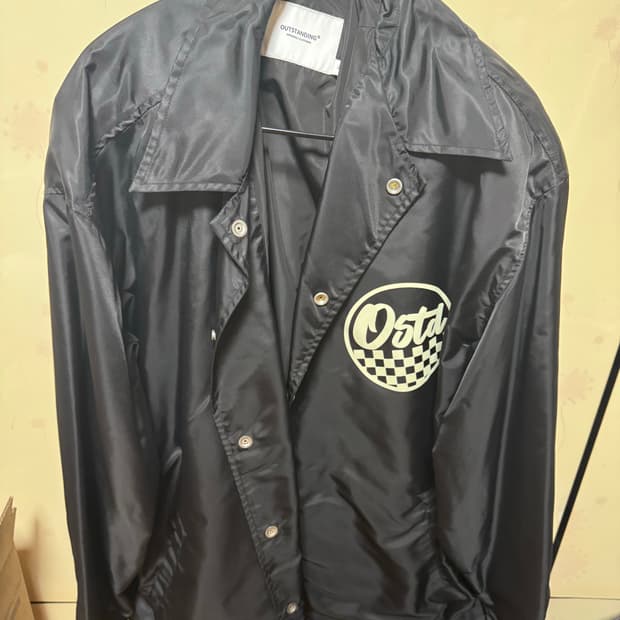 아웃스탠딩 모토 코치 자켓