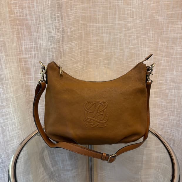 루이까또즈 소가죽 크로스백    