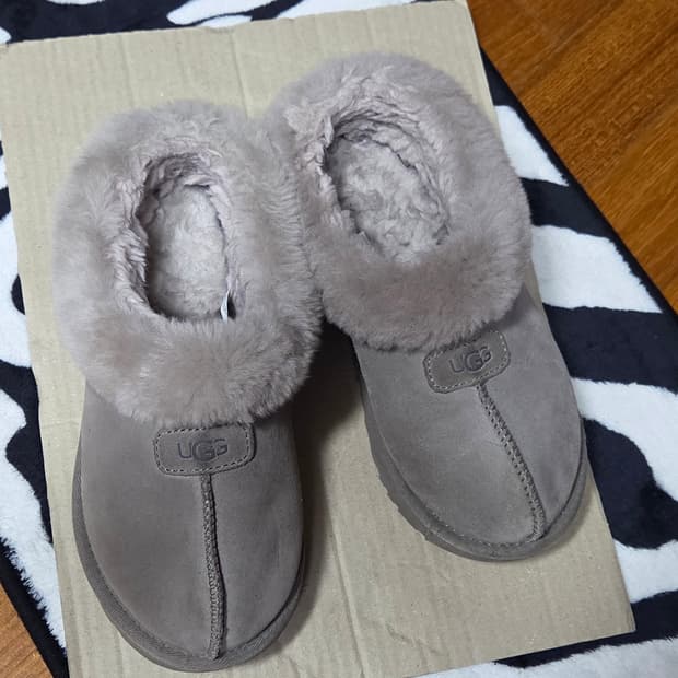 어그 타제트 슬리퍼