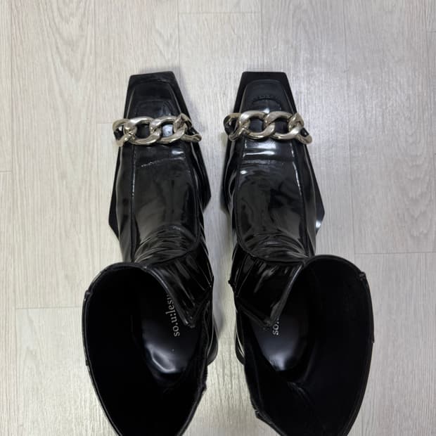 쏘유레슈어 collage