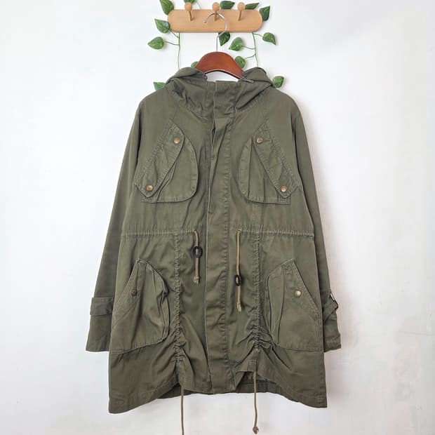 포켓 디테일 야상