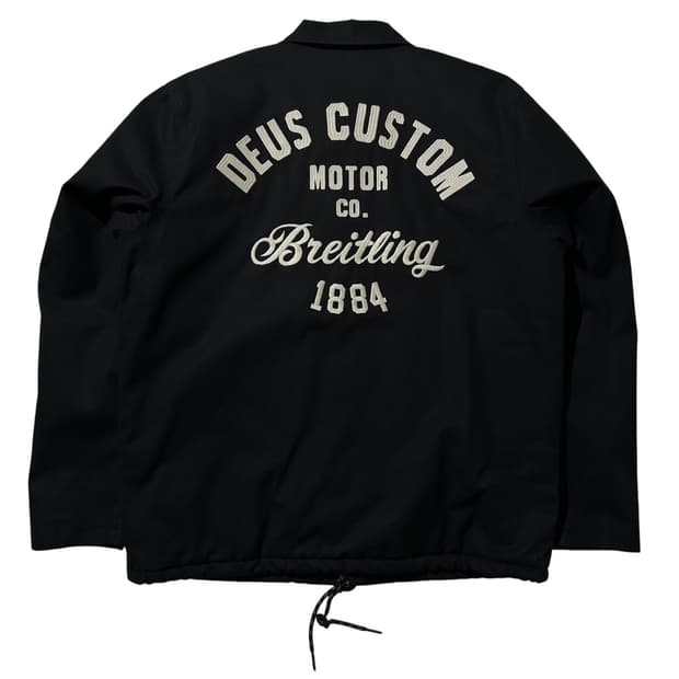 데우스 엑스 마키나 x 브라이틀링 로고 코치 자켓