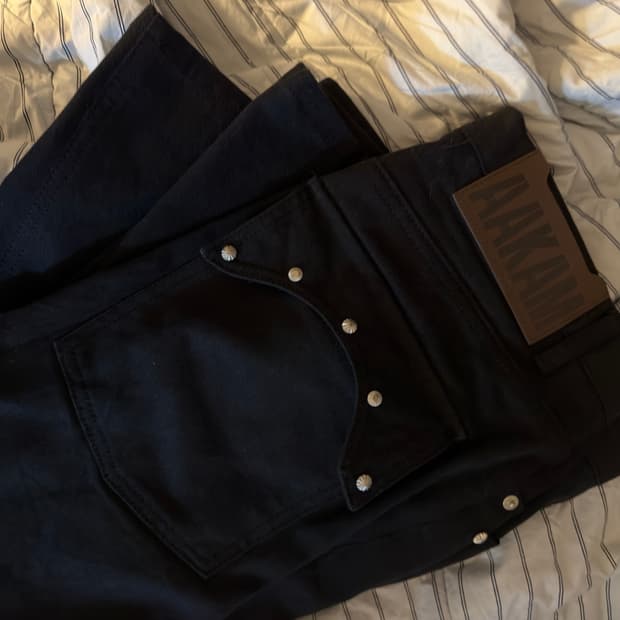 Aakam 아캄 스터드 블랙진