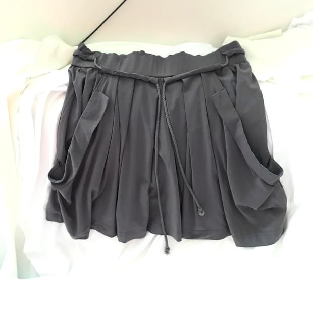 Greyish big pleats pintuck strap skirt