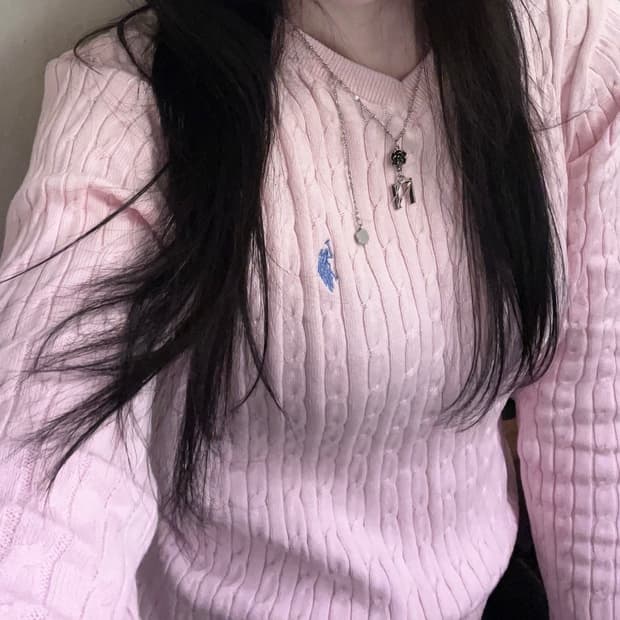 딸기우유 폴로니트