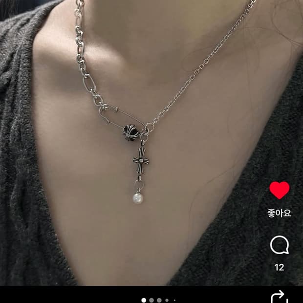 오퓨즈 pearl drop necklace(cross)