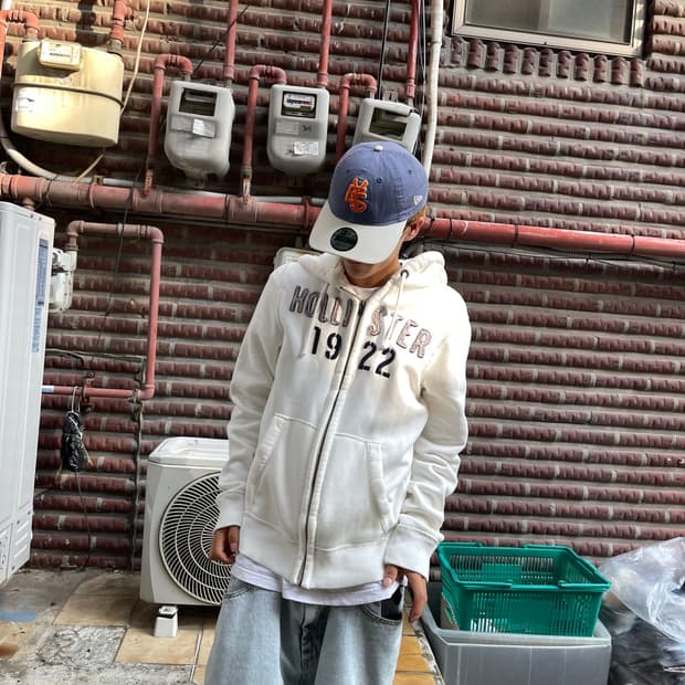 홀리스터 화이트 후드집업
