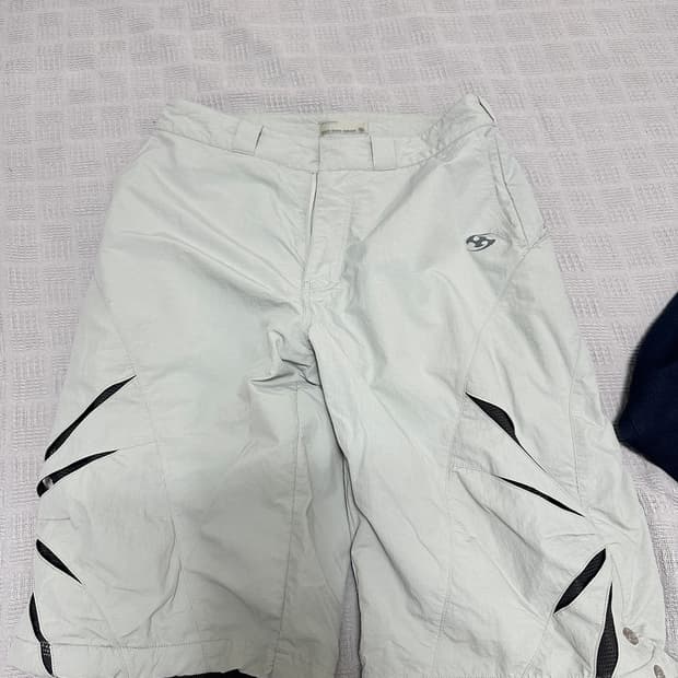 산산기어 반바지