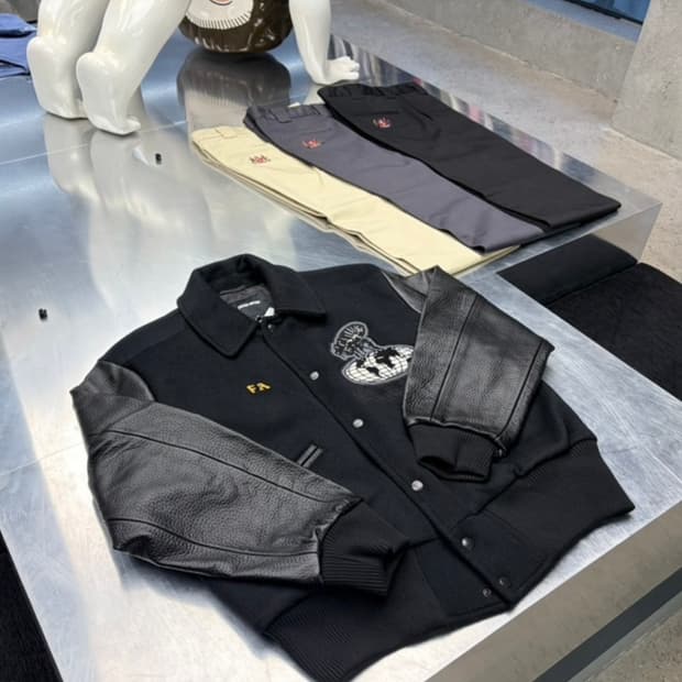 퍼킹어썸 래터맨 바시티 자켓