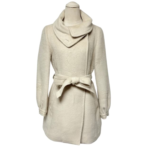 3679 지오다노 아이보리 알파카 코트