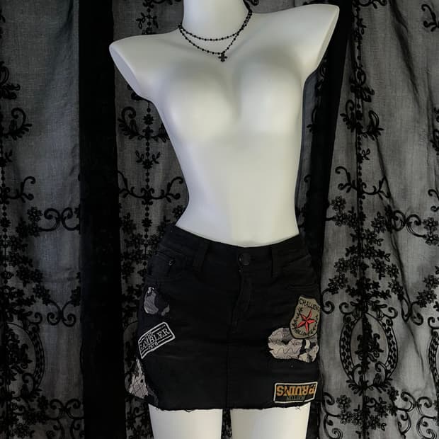 rock chic black skirt
