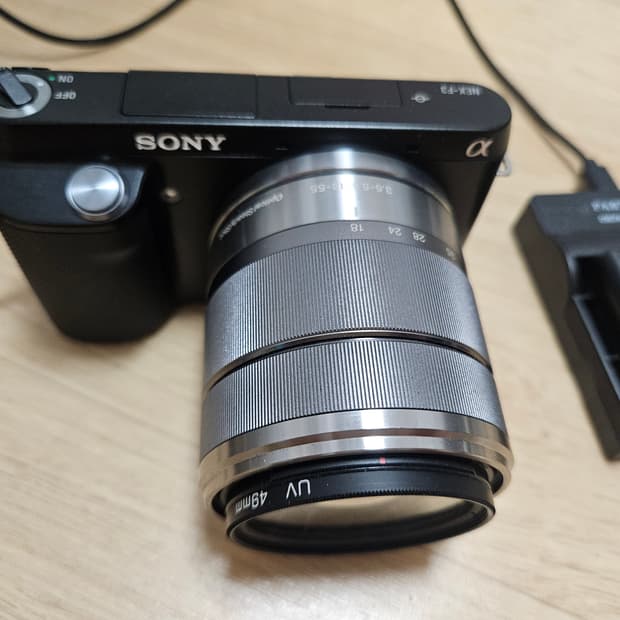 SONY NEX-F3