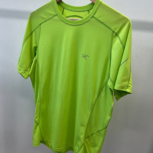 95) 아크테릭스 형광 기능성티 