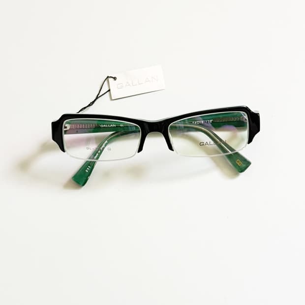 GALLAN 투톤 뿔테 반무테 스퀘어 빈티지 안경