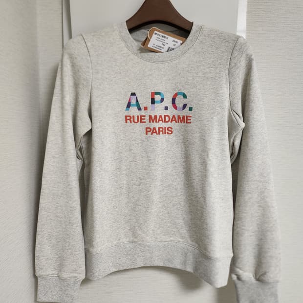 새상품) Apc 여성 맨투맨 xs
