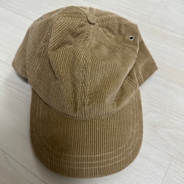 Apc 아페쎄 코듀로이 볼캡 모자