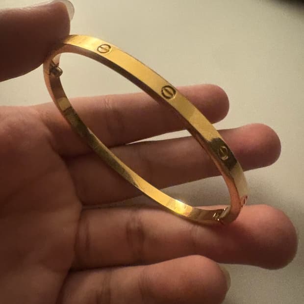 까르띠에 러브팔찌