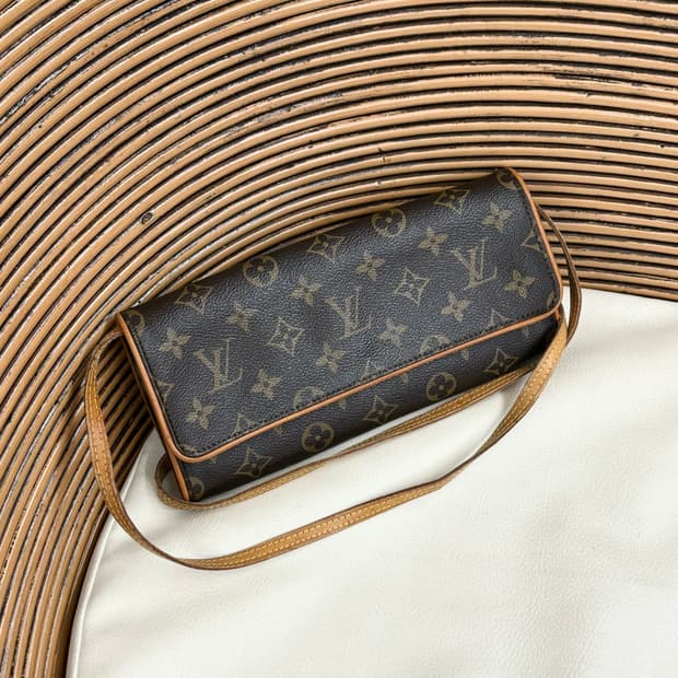 루이비통 모노그램 포쉐트 트윈 GM 숄더백