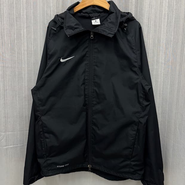 나이키 올블랙 바람막이 자켓 
