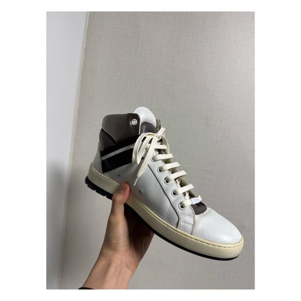 디올 옴므 하이탑