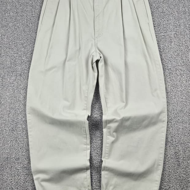 폴로랄프로렌 투턱 롤업 화이트 치노 팬츠 ( 36" ) / 10230