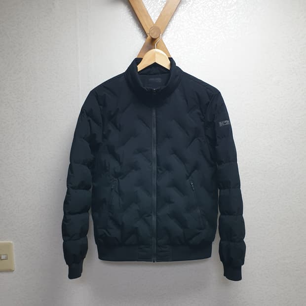 [남95] k2 퀼팅 구스경량패딩 블랙