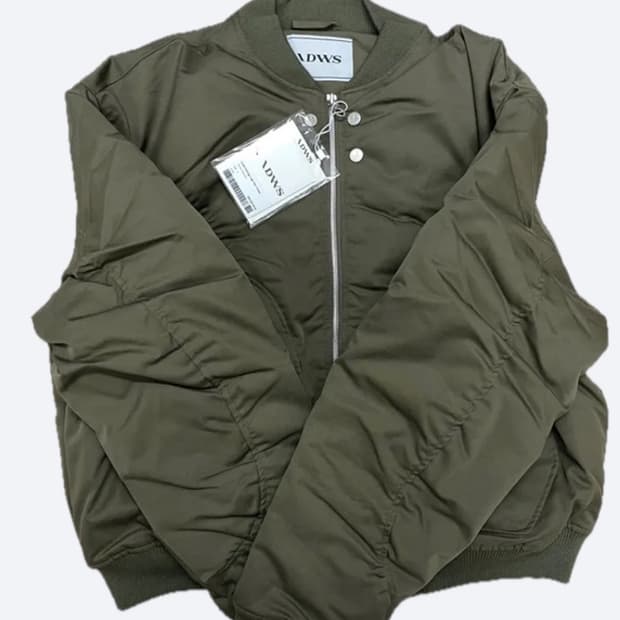 아이돈워너셀 circle shirring ma-1 카키 1사이즈