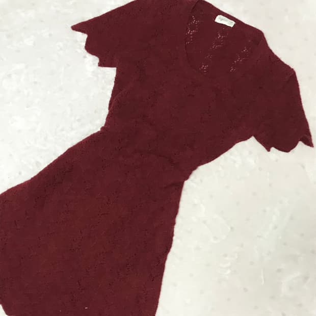 레이스짜임 버건디 원피스