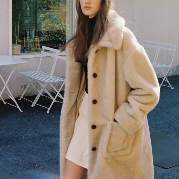 노미나떼 체스터 퍼 코트