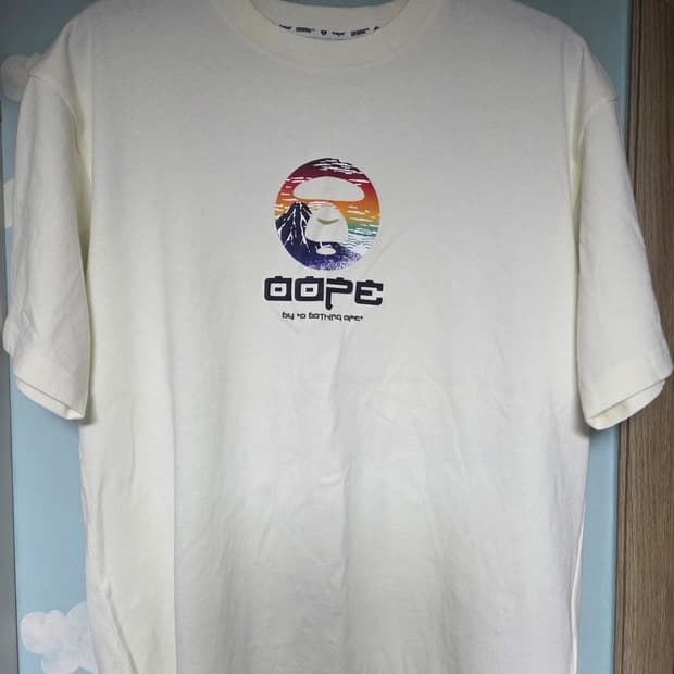 [M] 에이프 반팔 티셔츠 아이보리 판매 aape 베이프