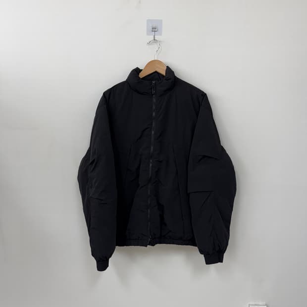 필루미네이트 점퍼M