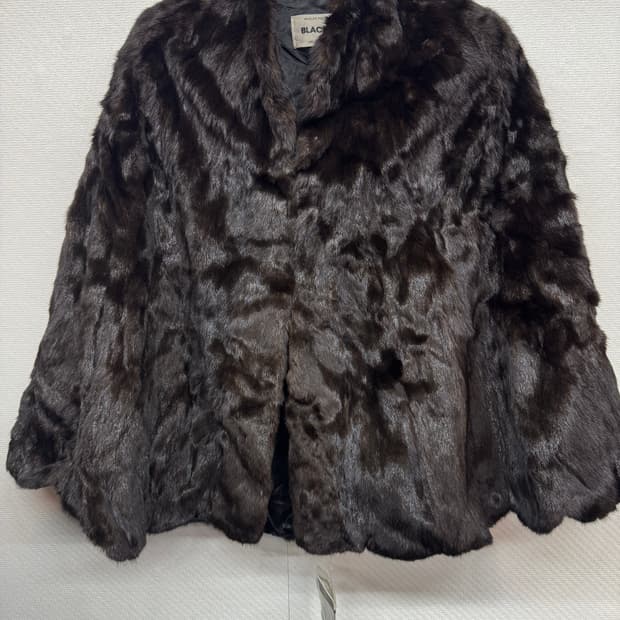 블랙그라마 밍크 숄케이프 새상품