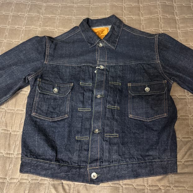 타임원클로딩 엣라코 215데님 44사이즈 판매합니다.