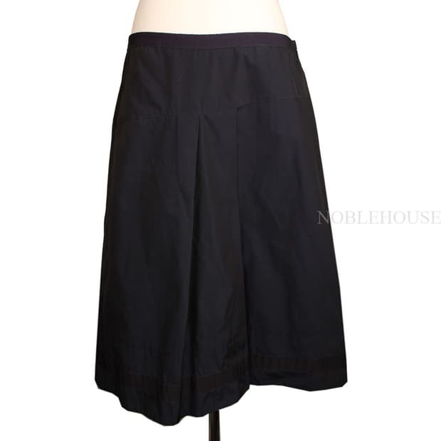 막스마라 네이비 스커트