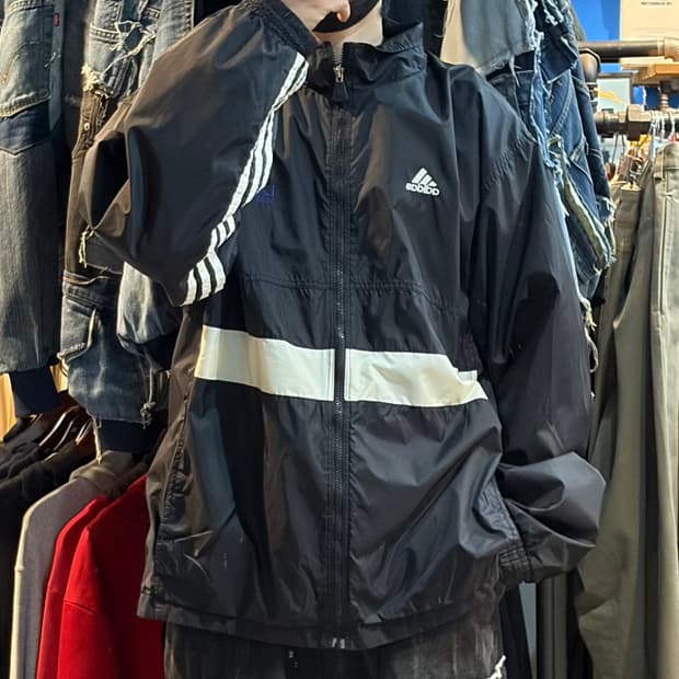 [NO.9] 아디다스 바람막이