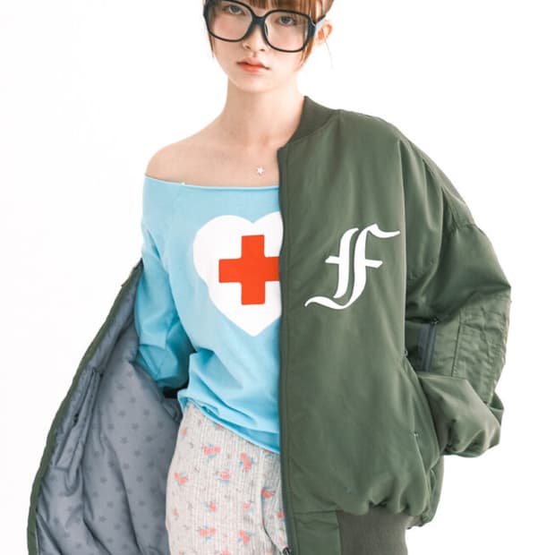 샵페어리 봄버 카키 판매