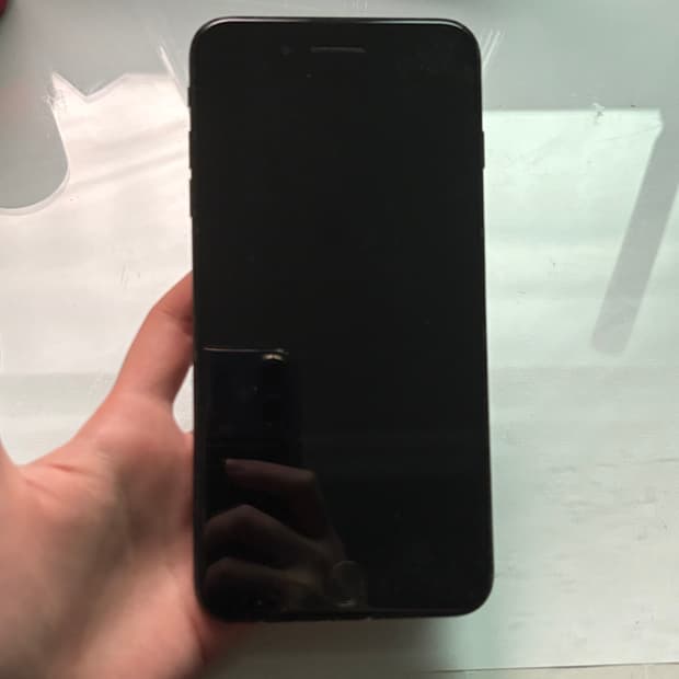 애플 아이폰7 플러스 제트블랙 32기가