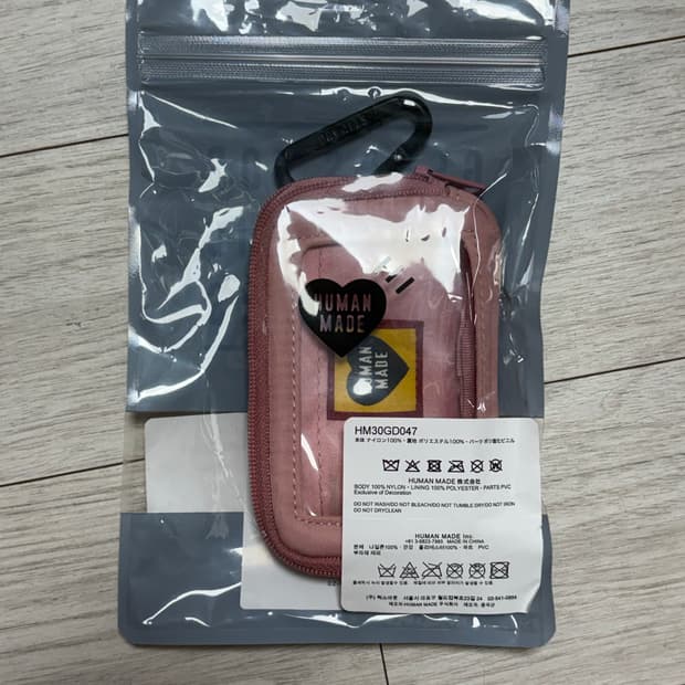 휴먼메이드 지갑 핑크색 팔아요